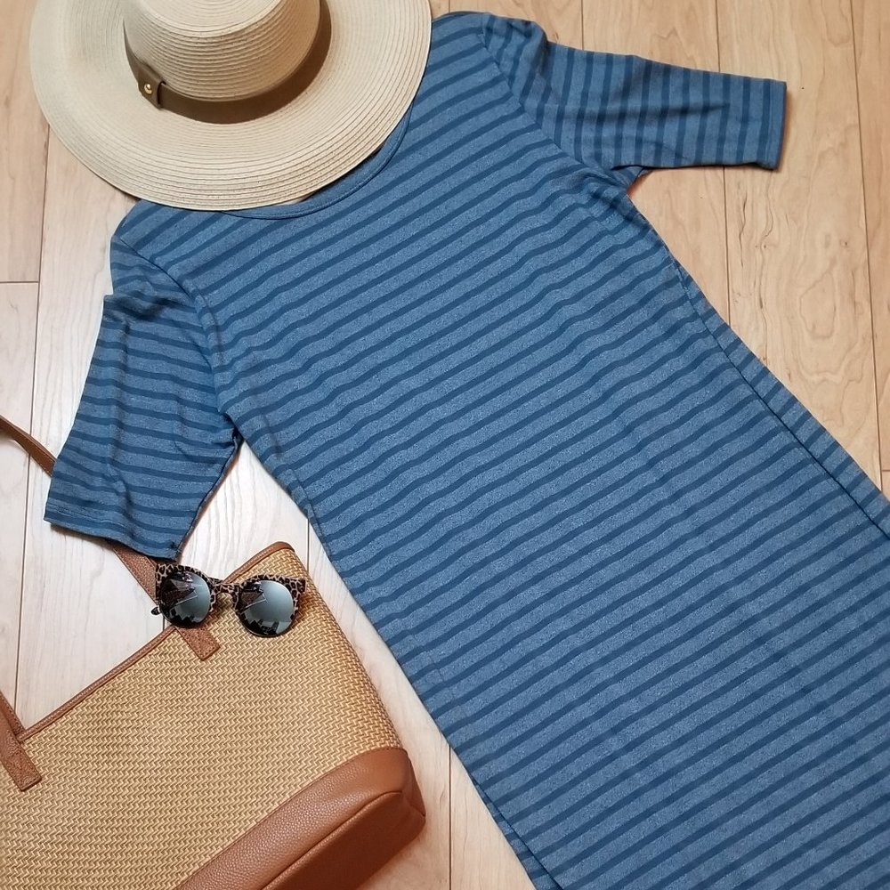 LuLaRoe L Julia dress